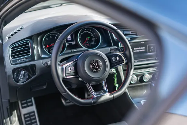 エフ カジノ Android/iOS アプリ